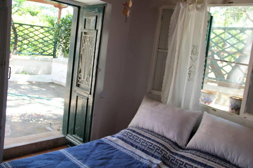 Villa Chios Stone House Vrontádos Exterior foto